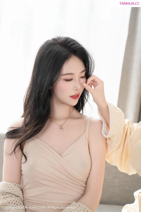 陈若依 抖娘利世 [XiuRen]高清写真图 2024.05.17 No.8559 利世 黑丝美腿第20张图片